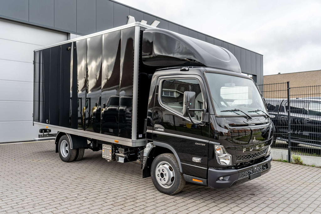 Mitsubishi Canter Meubelbak – Automaat – Trekhaak 3500kg – 53.500ex